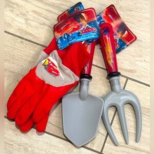 5 for $30 NWT! DISNEY Pixar Cars Plastic Garden Tool Play Kit